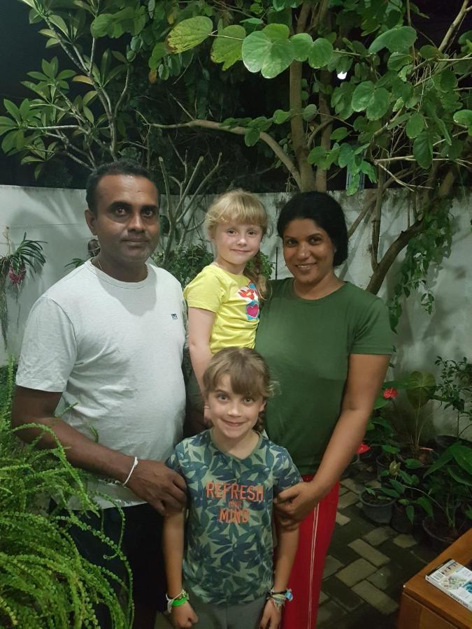 Ever Green Villa Negombo Exterior photo