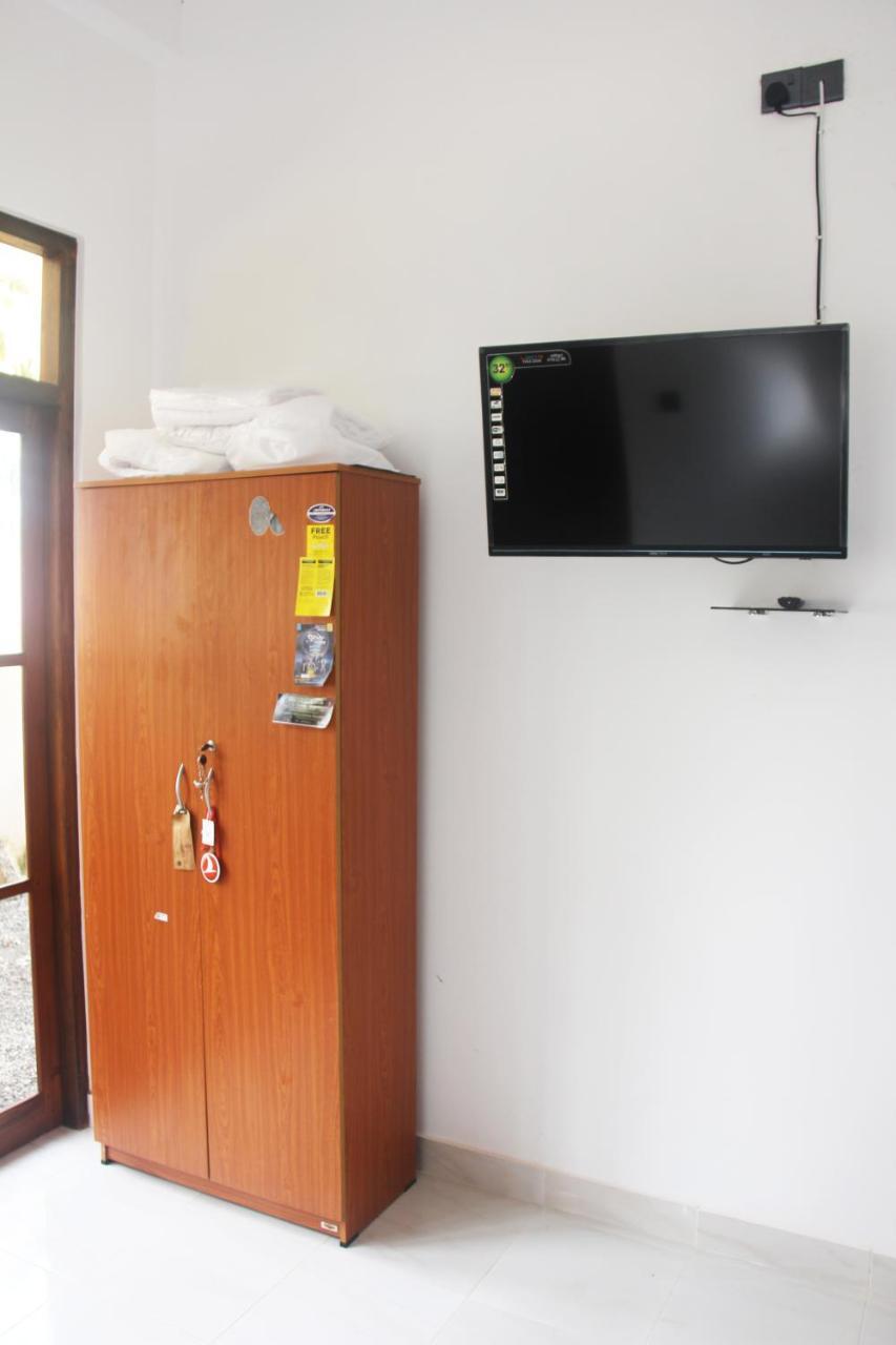 Ever Green Villa Negombo Exterior photo